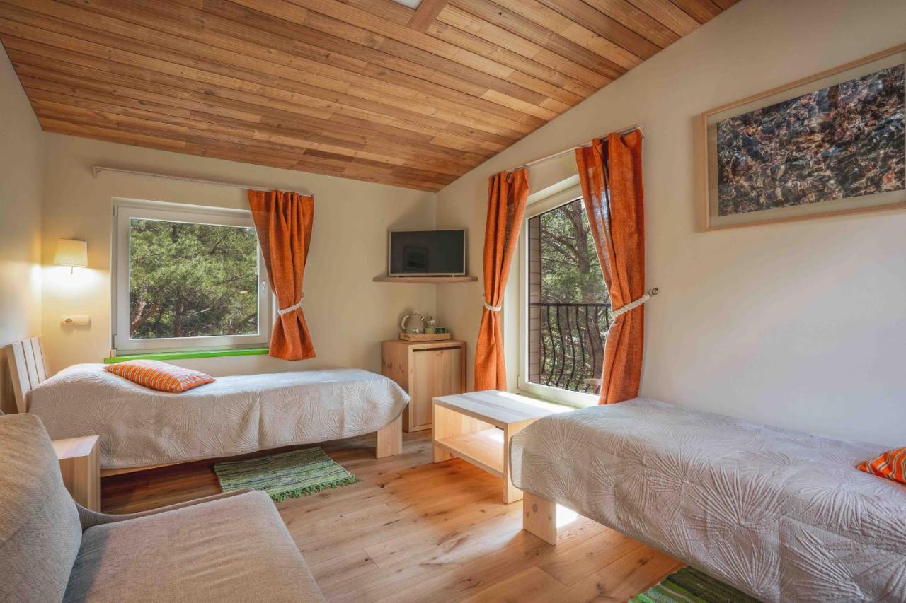 Gintarautojai Hotel Palanga Buitenkant foto
